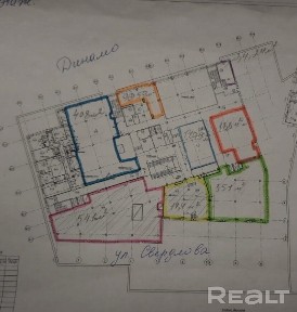 Продажа офисных помещений в МФЦ в центре Минска.