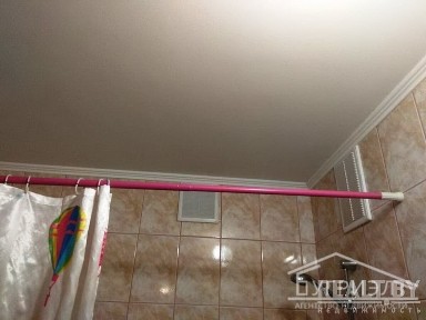 Трехкомнатная квартира, Космонавтов б-р. - 380147