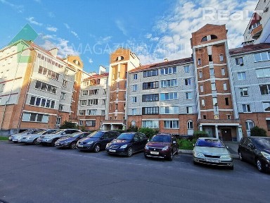 Двухуровневую 4-комнатная квартира в Центре