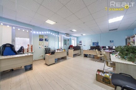 Сдадим в аренду под офис помещения с ремонтом