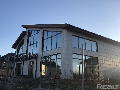 Продаётся коттедж в районе Романович