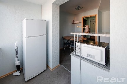 Снять 3-комнатную квартиру на сутки, г. Минск, ул. Великоморская, 7