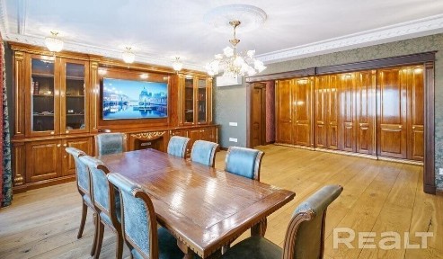 Редкое предложение в знаковом доме в самом центре Минска