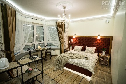 НОВИНКА! Роскошная студия с видом на пруд!