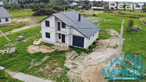 Продается незавершенное законсервированное строение, готовность 85%.