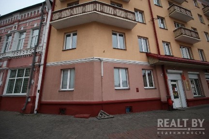 Купить 3-комнатную квартиру, г. Гомель, ул. Коммунаров, 11