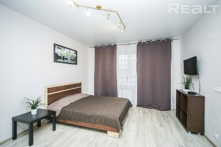 Снять 1-комнатную квартиру на сутки, г. Минск, ул. Мстиславца, 2