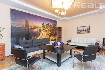 Снять 2-комнатную квартиру на сутки, г. Минск, просп. Независимости, 12