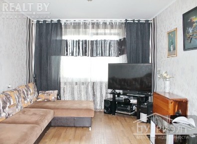 Четырёхкомнатная квартира, Карьерная ул. - 310249