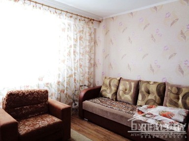 Двухкомнатная квартира, Адамковская ул. - 390012