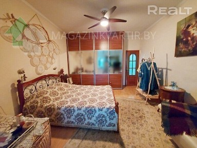 Двухуровневая 3-комнатная квартира по ул. Карьерной