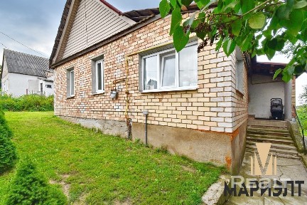 Продается дом с участком в Ратомке!