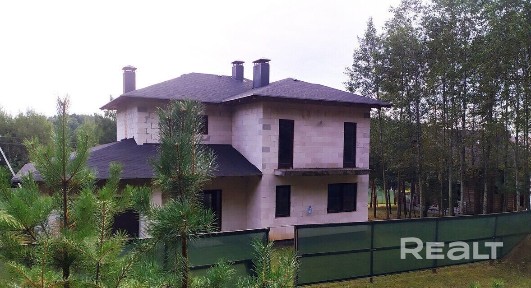 Продается незаконченное строительство жилого дома, готовностью 78% с баней из сруба