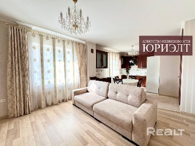 3-комнатная квартира пер. Поповича д. 8