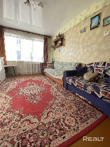 Продается трехкомнатная квартира, ул. Берестеня