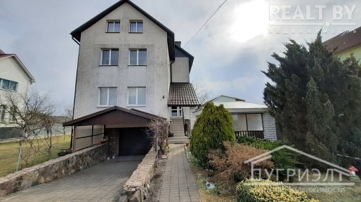 г. Пинск, ул. Центральная, 1