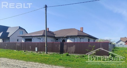 Брестская область, Пинский р-н, д. Пинковичи, ул. Центральная, 1