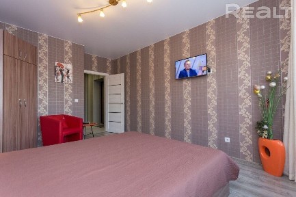 Снять 1-комнатную квартиру на сутки, г. Минск, ул. Полоцкой Евфросиньи, 5