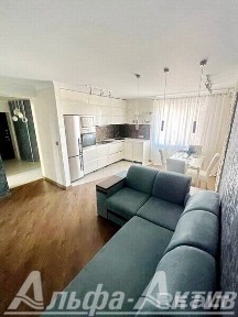 Трехкомнатная квартира, ул. Рокоссовского- 240579