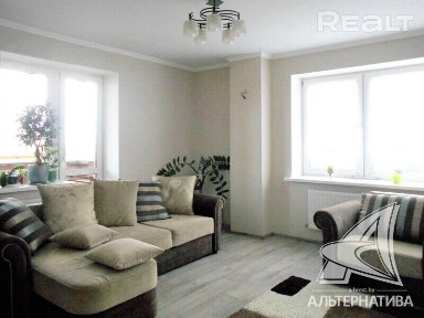 Продажа трехкомнатной квартиры в Бресте, ул. Красн 201536