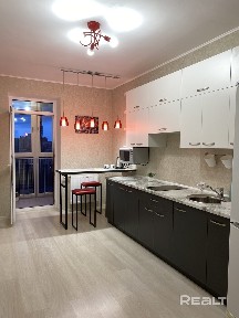 Снять 1-комнатную квартиру на сутки, г. Минск, ул. Чюрлениса, 14