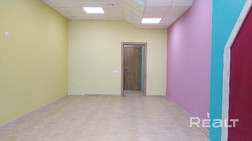 Офис 117 м. кв. (вода, санузел), 1 этаж, Грибоедова, 1