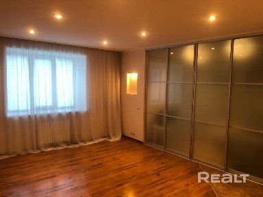 Купить 4-комнатную квартиру, г. Гомель, ул. Головацкого, 111