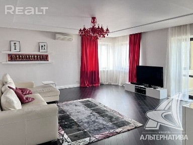 Продажа четырехкомнатной квартиры в Бресте, ул. Си 221067