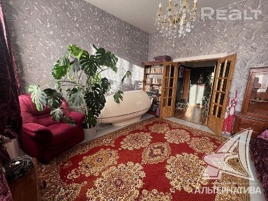 Продажа трехкомнатной квартиры в Бресте, ул. Орджо 242731