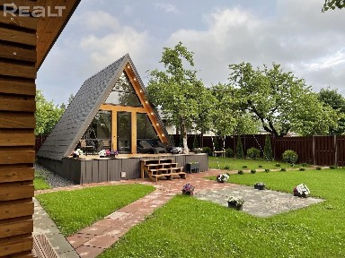 Треугольный дом шалаш