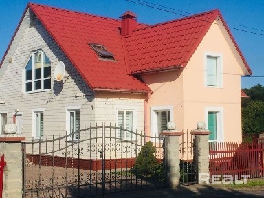 Уютный дом, рядом с озером в городе Ивье!