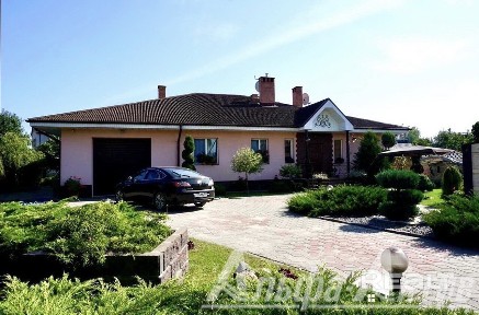 г. Брест, ул. Центральная, 1