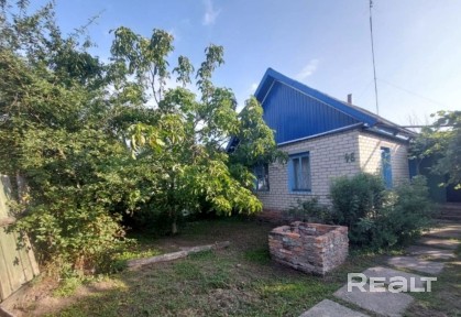 Дом ул Первомайская гп Лоев