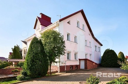 Жилой комплекс из 2 -х домов и бани на участке в 24 сотки в г. Фаниполь!