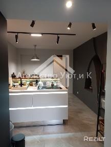 Продается трехкомнатная квартира, пр-т Фрунзе