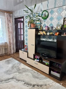 Продается трехкомнатная квартира, ул. Золотогорская