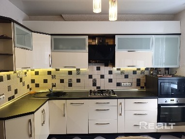 Продается 3-х комнатная квартира в Новобелицком р-н. ул. Севастопольская д. 91