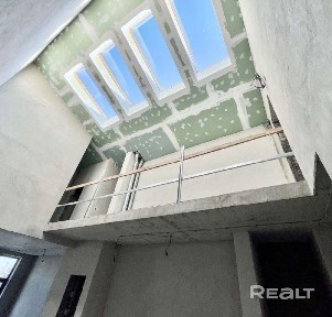 Продается стильный таунхаус в ЖК «Белые Росы» в современном районе Девятовка-7!