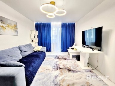 Трёхкомнатная квартира улица Кирова Брест 250303