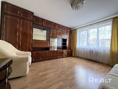 3-комн. квартира 2-й пер. Дзержинского д. 9