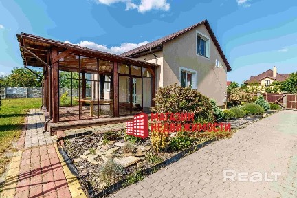 Комфортный дом на ул. Ю. Олеши