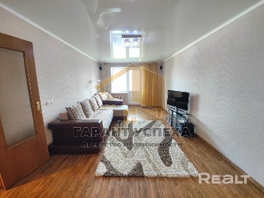 Лот 8906. Брест, ул. Кирова. Продажа 3-комнатной квартиры