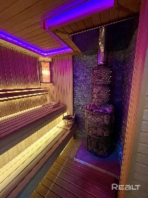 Современный дом отдыха с русской баней и теплым бассейном