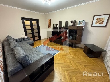 Комфортная 2 комнатная квартира с отличным ремонтом г. Брест (м-рн Ковалево )