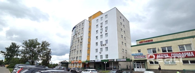 Офис, который расположен в удобном месте для сотрудников и посетителей.