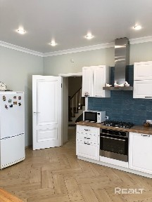 Снять коттедж на сутки, г. Логойск, ул. Куницкой Н.