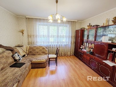 Трехкомнатная квартира, ул. МОПРа - 250278