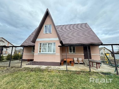 Жилой дом с большим земельным участком. ул. Энергетиков, д. Коробчицы