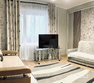 Снять 1-комнатную квартиру на сутки, г. Минск, ул. Шугаева, 7