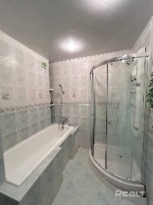 Снять 2-комнатную квартиру на сутки, г. Минск, просп. Независимости, 185